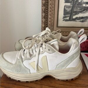 Veja Women's White and Cream Sneakers